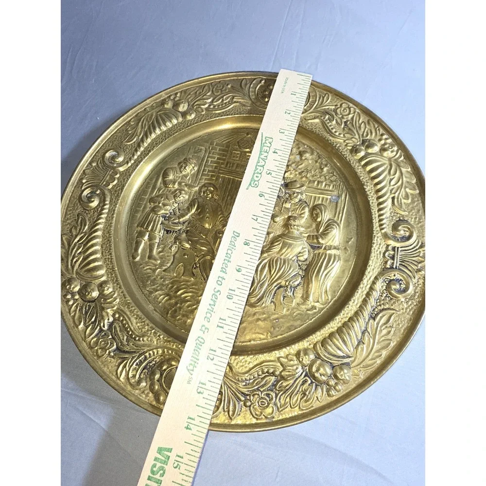 Vintage Brass Tavern Scene Wall Hanging Plate Embossed Repousse Pub Decor 14in